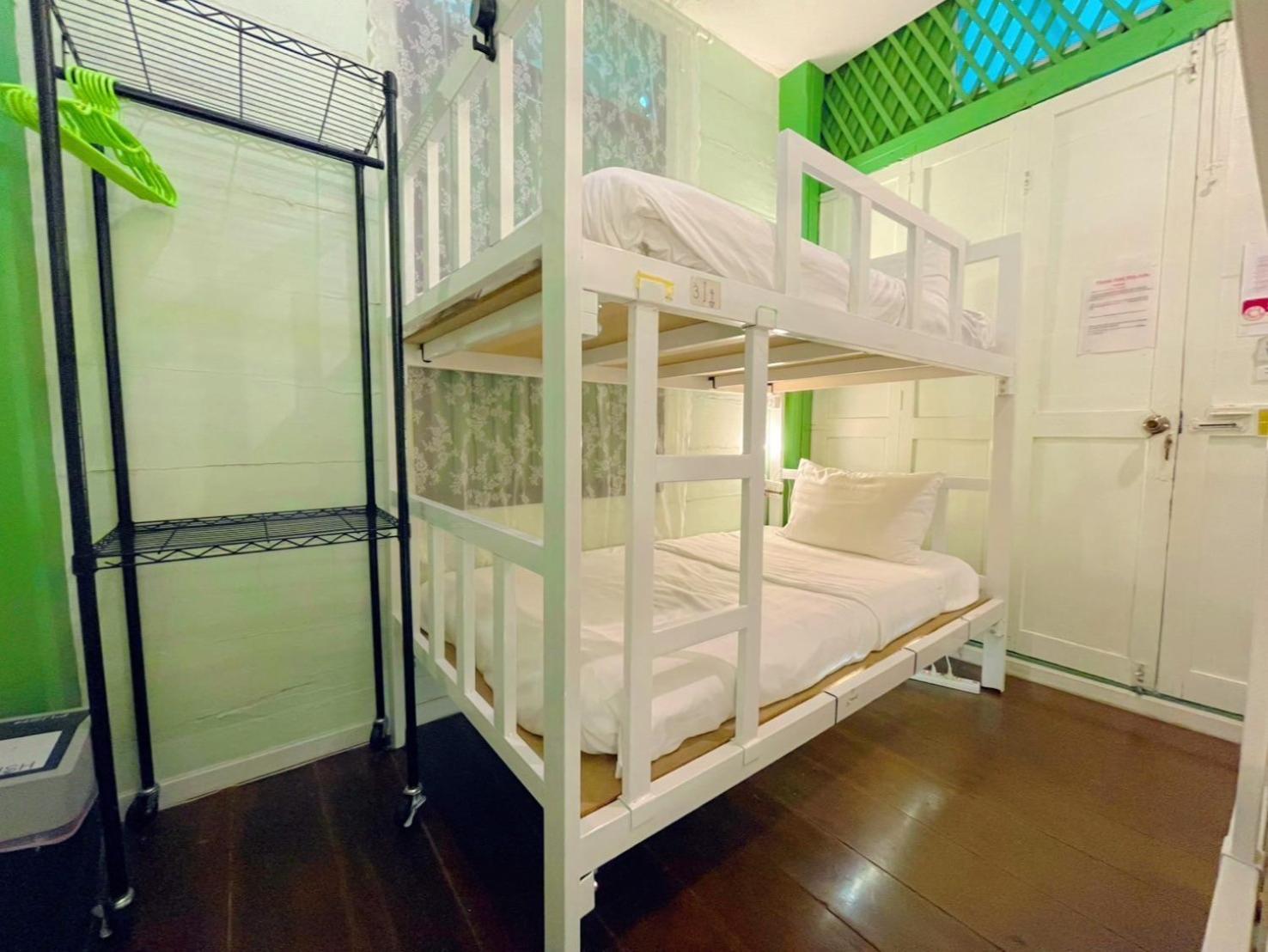 Green Teak House Бангкок Экстерьер фото