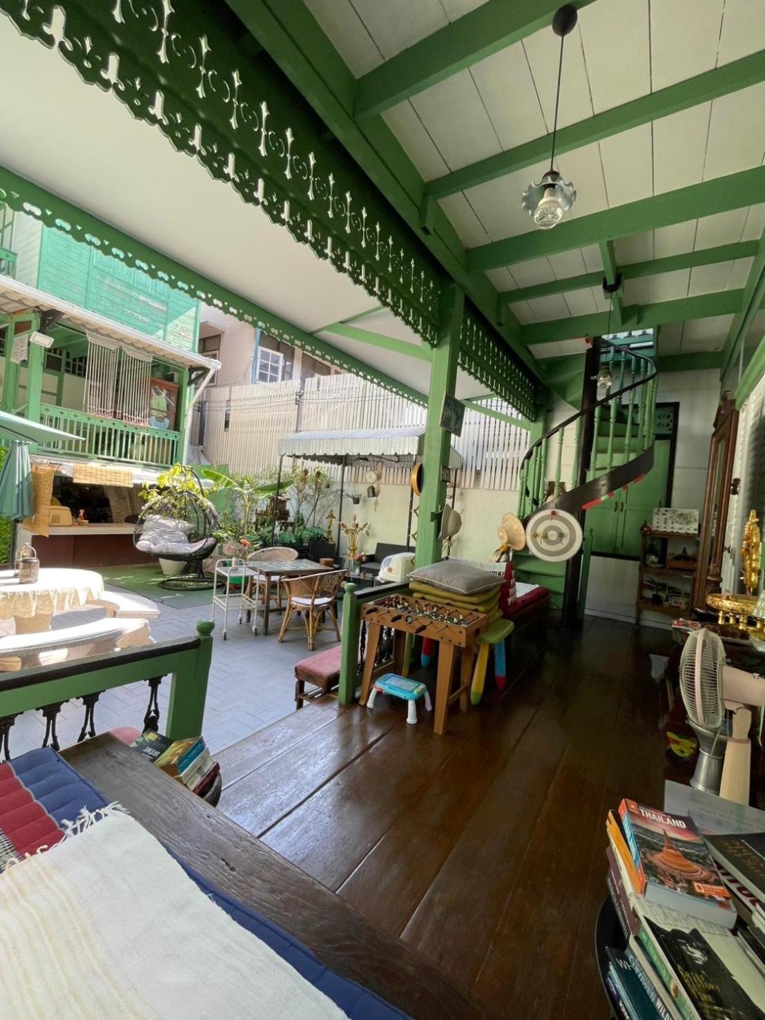 Green Teak House Бангкок Экстерьер фото